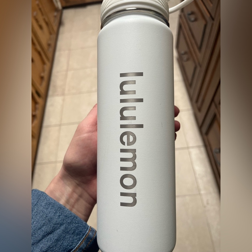 Lululemon Back To Life Sport Bottle